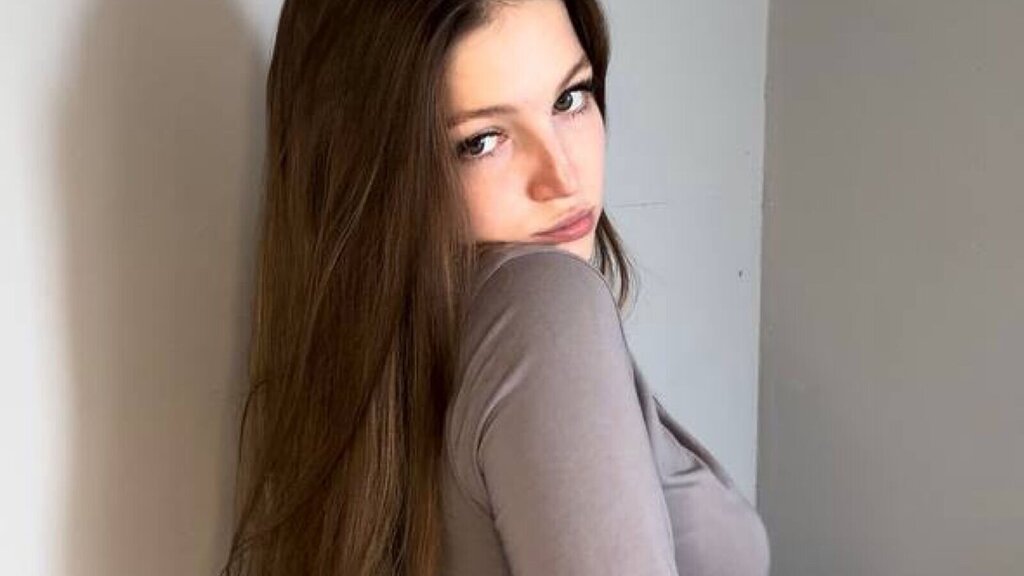 CarterBella