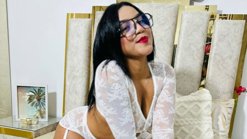AmberCaroline