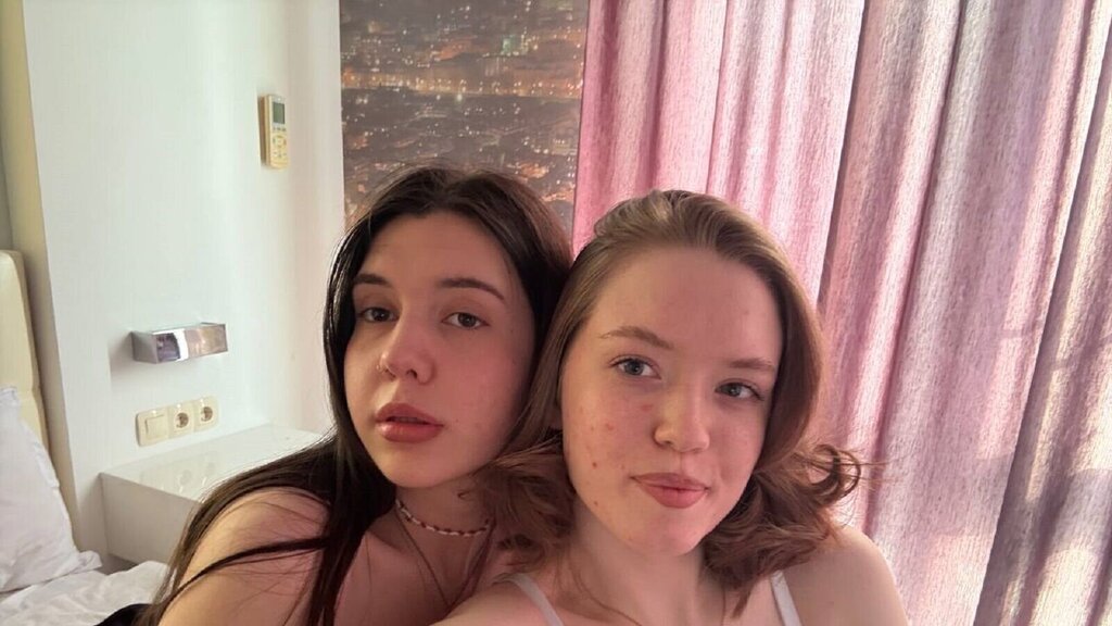 KiraAndMary