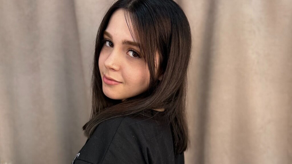 AinsleyHarn