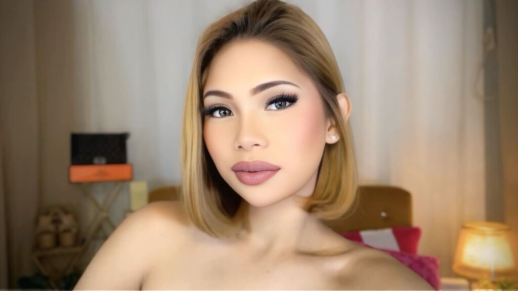 NicoleHixon