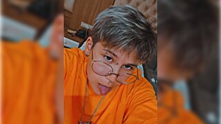 AngelaRight